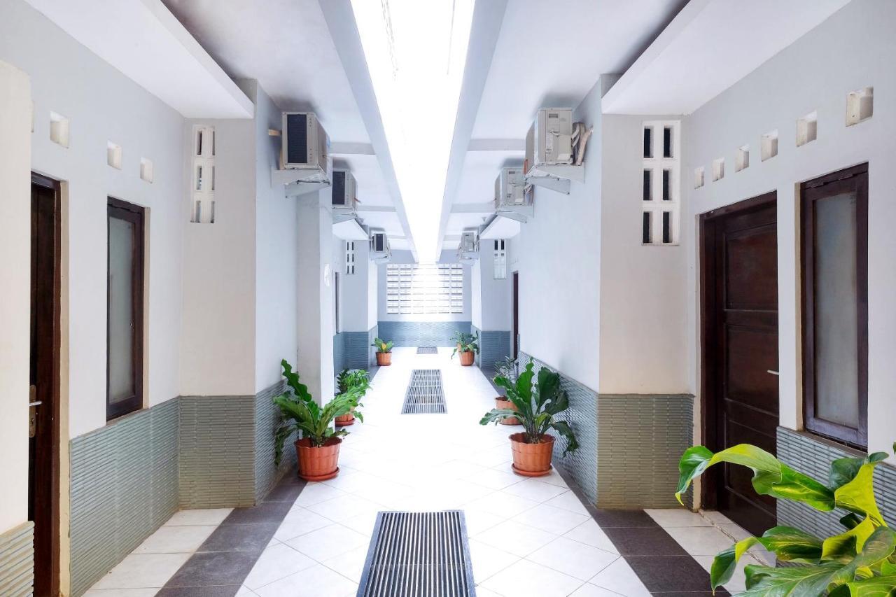 Tugu Reddoorz Plus @ Hotel Star 88 מראה חיצוני תמונה